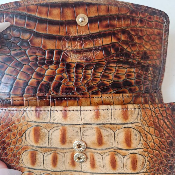 NWOT Brahmin Tri-Fold Wallet in Almond Melbourne Y2K Original Mini-Clutch - Picture 4 of 8